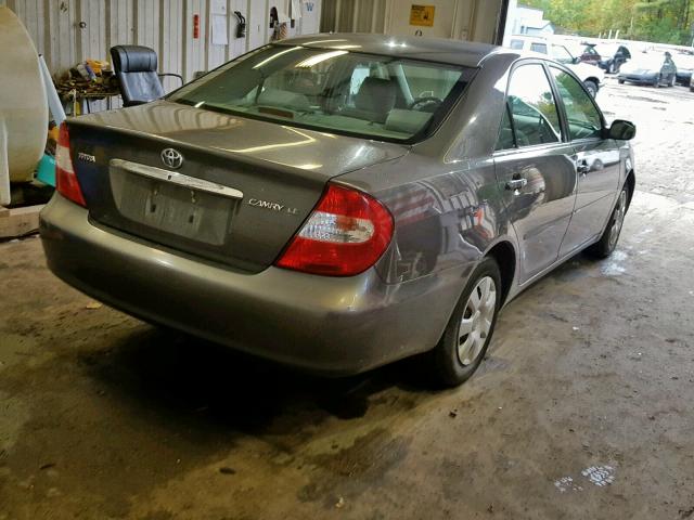 4T1BE32K74U901581 - 2004 TOYOTA CAMRY LE GRAY photo 4