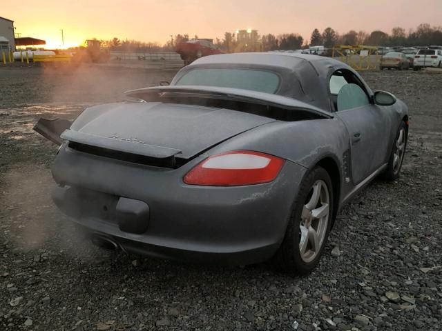 WP0CA29838U711520 - 2008 PORSCHE BOXSTER GRAY photo 4