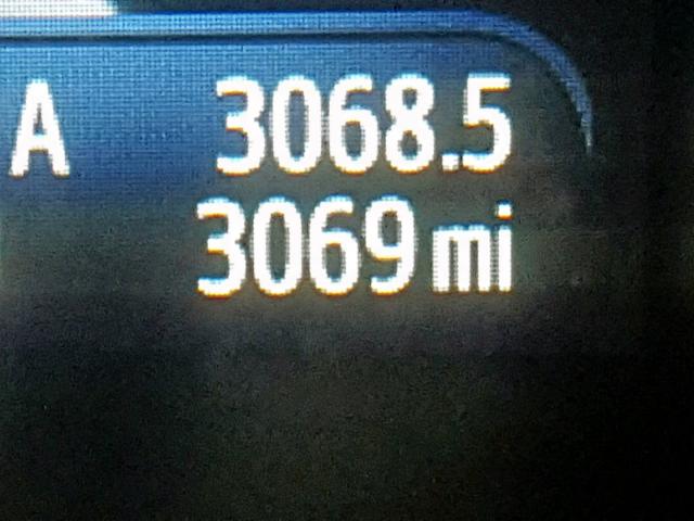 4T1BK1EB4JU286640 - 2018 TOYOTA AVALON XLE BLUE photo 8