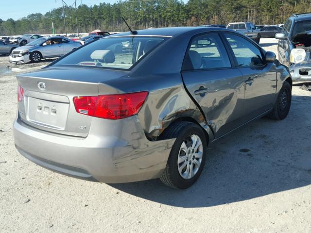 KNAFU4A2XB5398844 - 2011 KIA FORTE EX SILVER photo 4