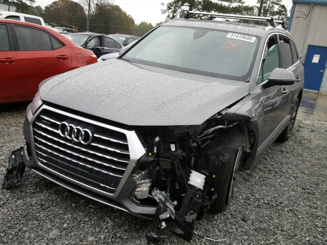 WA1VAAF76HD040904 - 2017 AUDI Q7 PRESTIG GRAY photo 2