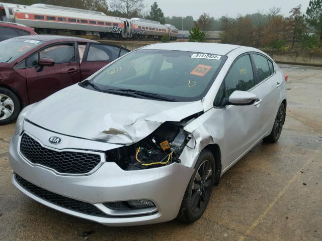 KNAFX4A88E5159857 - 2014 KIA FORTE EX SILVER photo 2