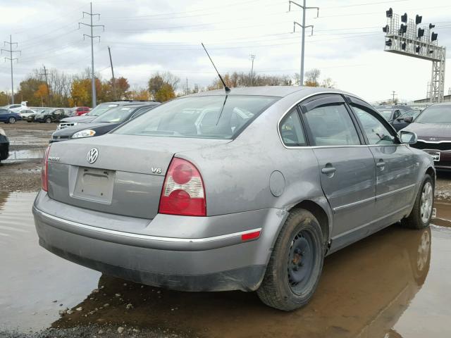 WVWRH63B91P285256 - 2001 VOLKSWAGEN PASSAT GLX 灰色 照片 4