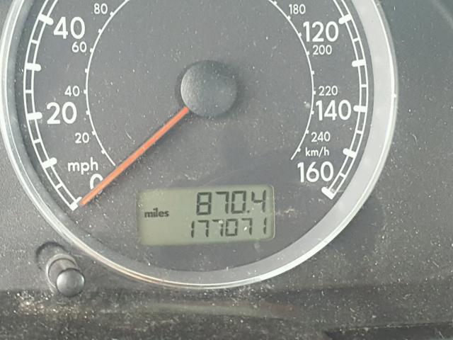 WVWRH63B91P285256 - 2001 VOLKSWAGEN PASSAT GLX 灰色 照片 8