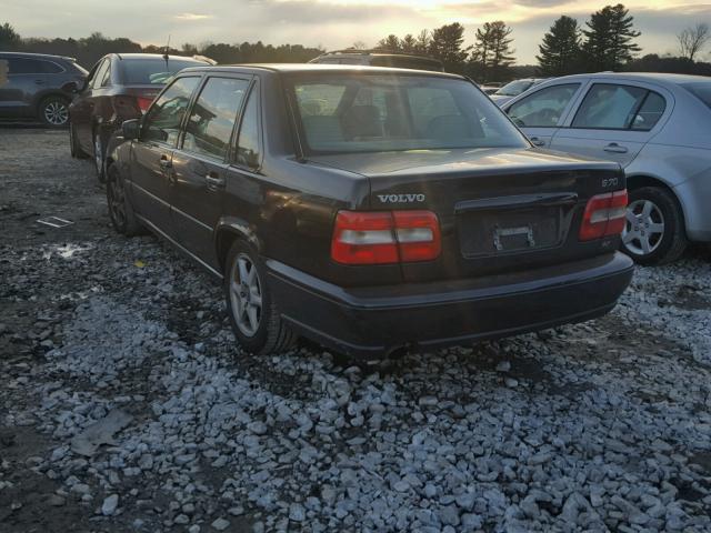 YV1LS5671W1480281 - 1998 VOLVO S70 GLT BLACK photo 3