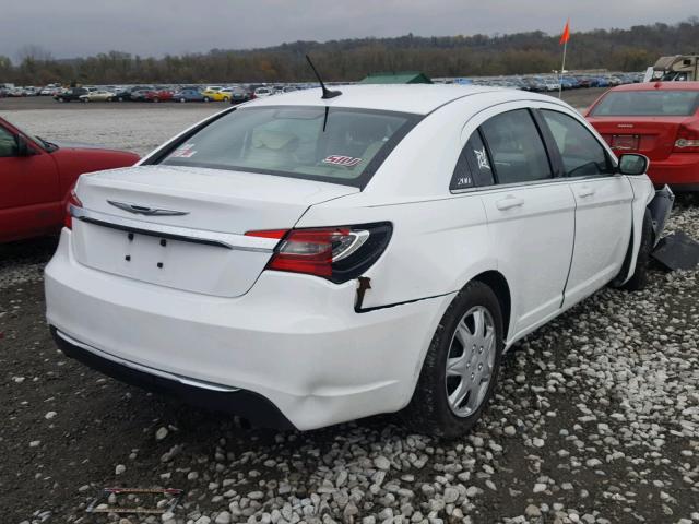 1C3BC4FB9BN570444 - 2011 CHRYSLER 200 LX WHITE photo 4