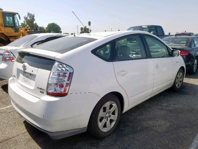 JTDKB20U777619729 - 2007 TOYOTA PRIUS WHITE photo 4