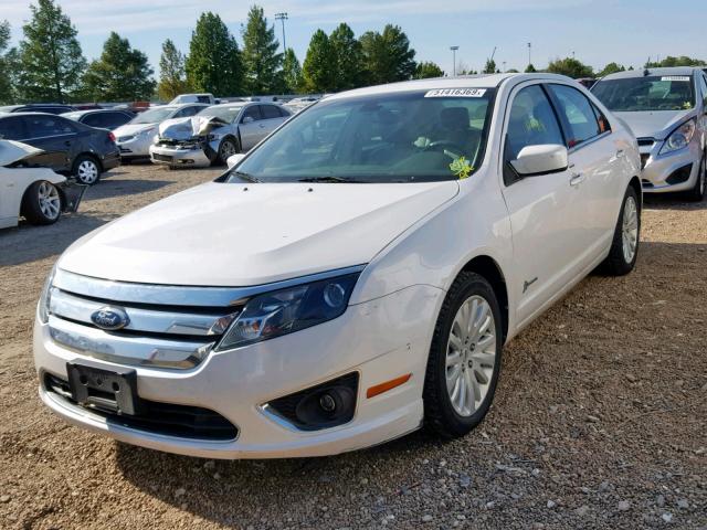 3FADP0L36BR148794 - 2011 FORD FUSION HYB WHITE photo 2