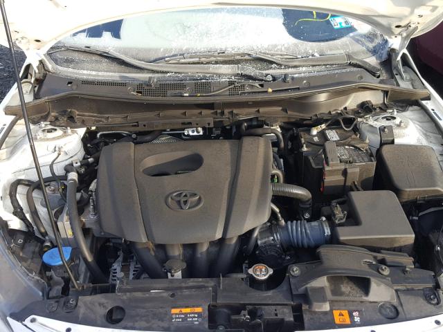 3MYDLBZV8GY119208 - 2016 TOYOTA SCION IA WHITE photo 7