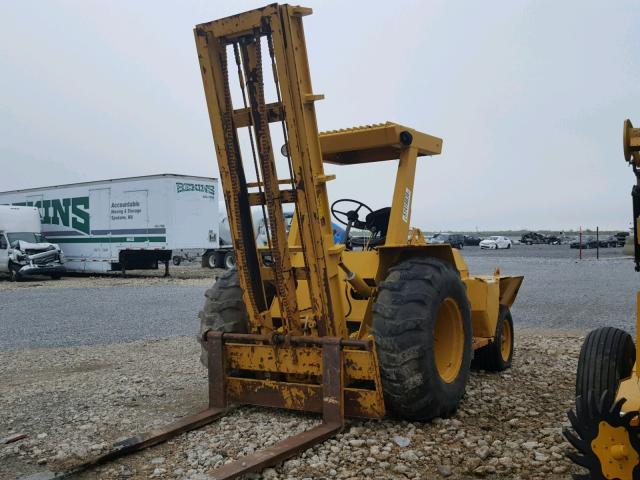 803 - 1984 FORK LIFT YELLOW photo 2