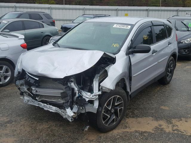 2HKRM3H33GH568512 - 2016 HONDA CR-V LX SILVER photo 2