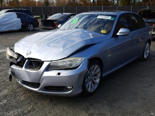 WBAPH5C50BA440810 - 2011 BMW 328 I SULE BLUE photo 2