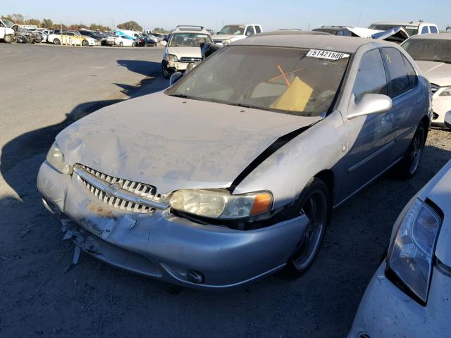 1N4DL01D3YC117341 - 2000 NISSAN ALTIMA XE SILVER photo 2