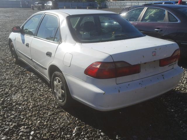 1HGCF864XYA144571 - 2000 HONDA ACCORD DX WHITE photo 3