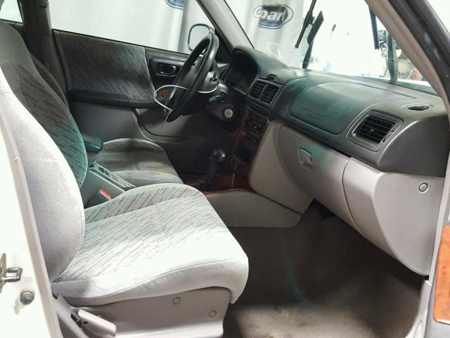 JF1SF6550XH727705 - 1999 SUBARU FORESTER S WHITE photo 5