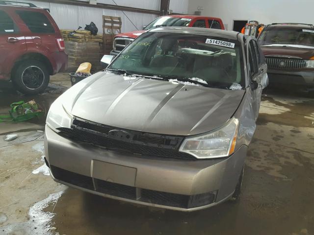 1FAHP34N88W168487 - 2008 FORD FOCUS S/SE GRAY photo 2