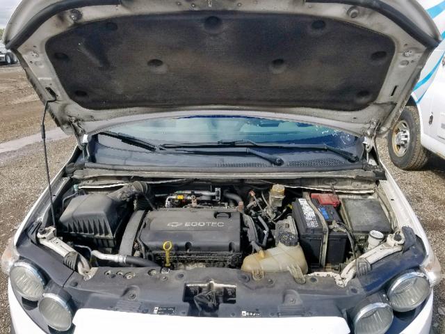 1G1JA6SH7C4107091 - 2012 CHEVROLET SONIC LS WHITE photo 7