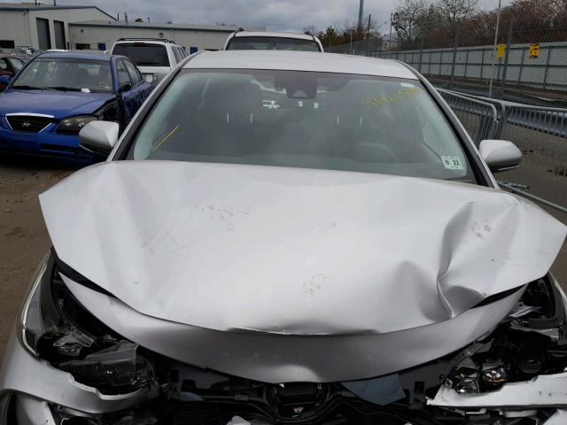 JTDKARFP5H3038641 - 2017 TOYOTA PRIUS PRIM ვერცხლისფერი ფოტო 7