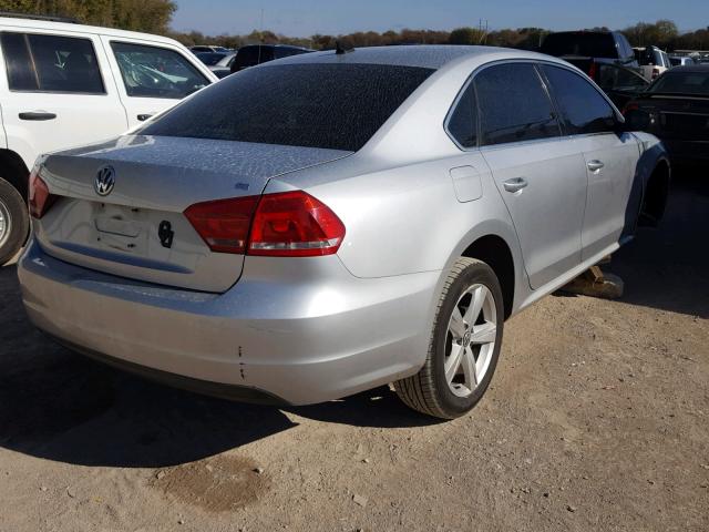 1VWBP7A31DC086992 - 2013 VOLKSWAGEN PASSAT SE SILVER photo 4