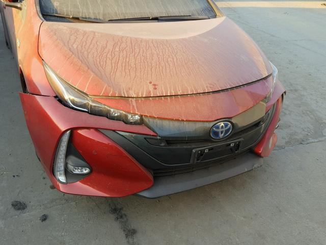 JTDKARFP9H3016089 - 2017 TOYOTA PRIUS PRIM წითელი ფოტო 9