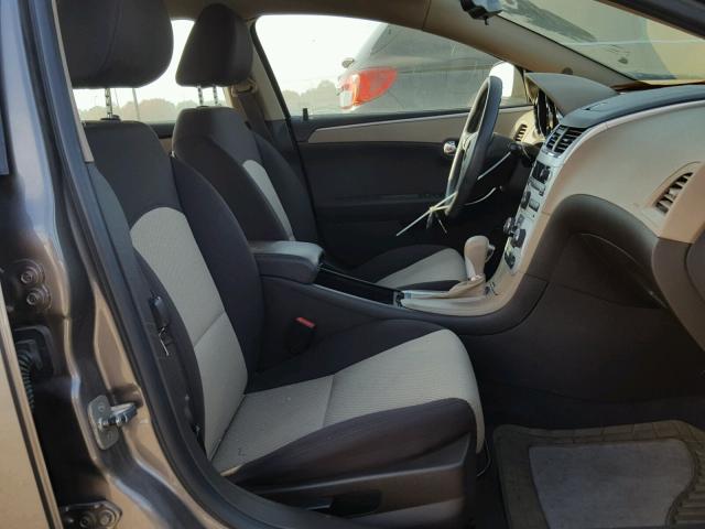 1G1ZB5E11BF239212 - 2011 CHEVROLET MALIBU LS 棕色 照片 5