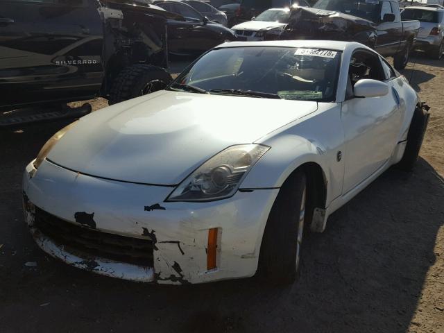 JN1BZ34DX7M503991 - 2007 NISSAN 350Z COUPE WHITE photo 2