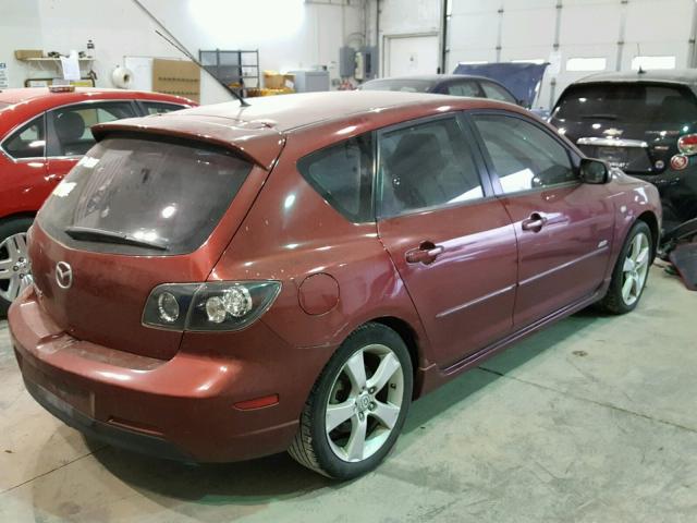 JM1BK343361412537 - 2006 MAZDA 3 HATCHBAC RED photo 4