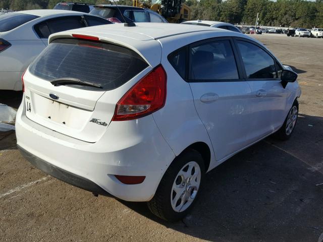 3FADP4TJ0DM174877 - 2013 FORD FIESTA S WHITE photo 4