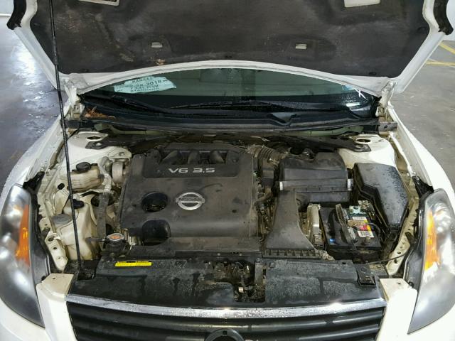 1N4BL21E88N494070 - 2008 NISSAN ALTIMA 3.5 WHITE photo 7