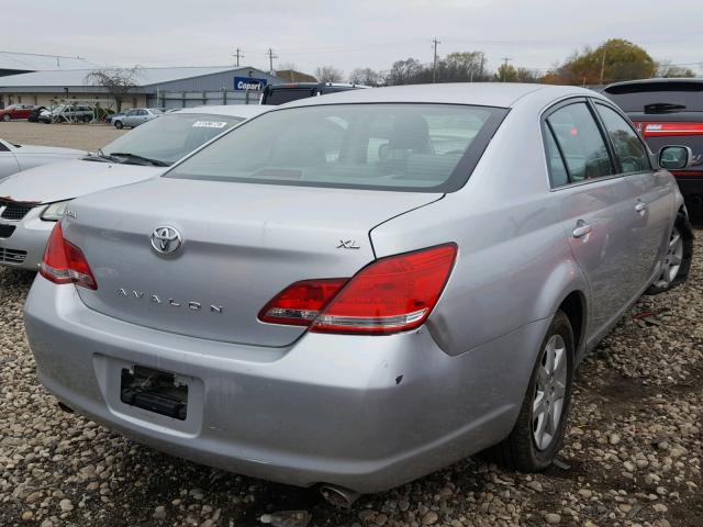 4T1BK36B75U043288 - 2005 TOYOTA AVALON XL SILVER photo 4