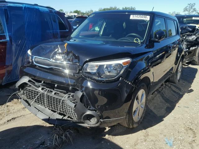 KNDJN2A22G7249824 - 2016 KIA SOUL BLACK photo 2