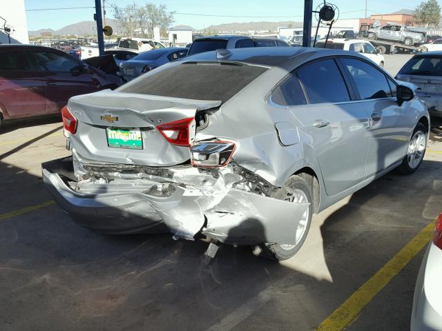 1G1BE5SMXH7217834 - 2017 CHEVROLET CRUZE LT SILVER photo 4