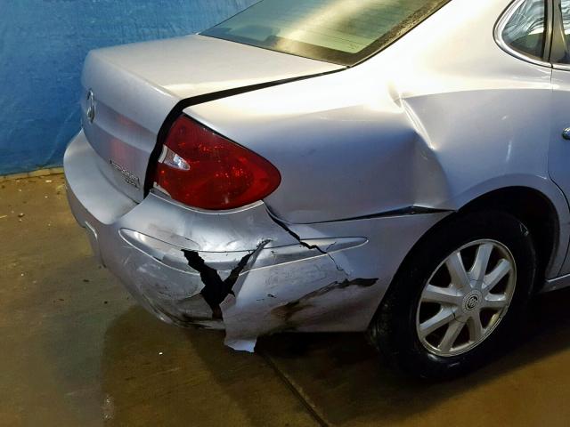 2G4WD532451279064 - 2005 BUICK LACROSSE C SILVER photo 9