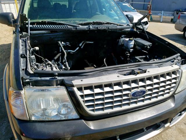 1FMDU74W85ZA52889 - 2005 FORD EXPLORER E GRAY photo 9