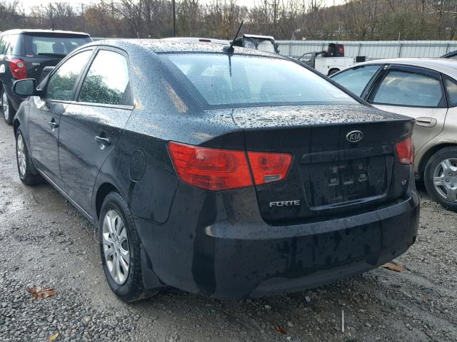 KNAFU4A28D5705320 - 2013 KIA FORTE EX CHARCOAL photo 3