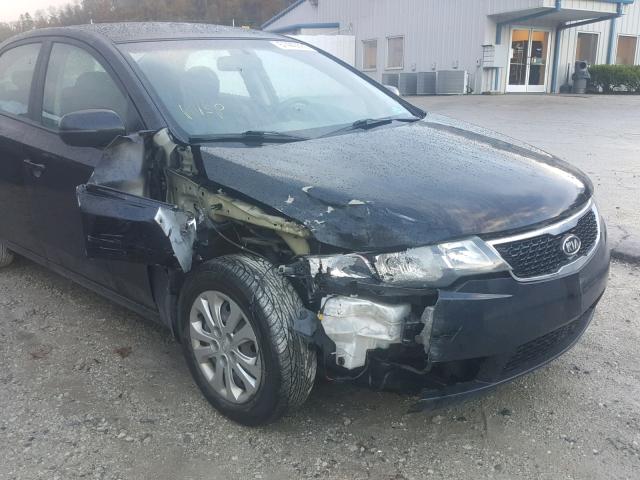 KNAFU4A28D5705320 - 2013 KIA FORTE EX CHARCOAL photo 9