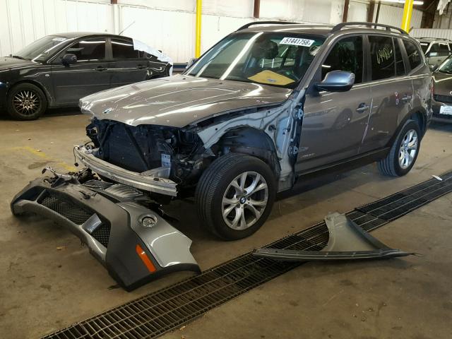 WBXPC9C44AWJ36318 - 2010 BMW X3 XDRIVE3 GRAY photo 2