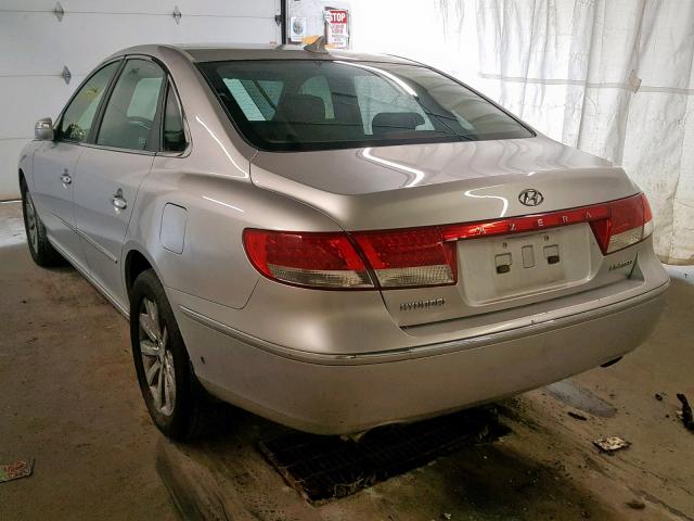 KMHFC46F09A342538 - 2009 HYUNDAI AZERA SE SILVER photo 3