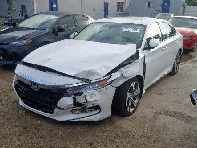 1HGCV1F59JA029310 - 2018 HONDA ACCORD EXL WHITE photo 2