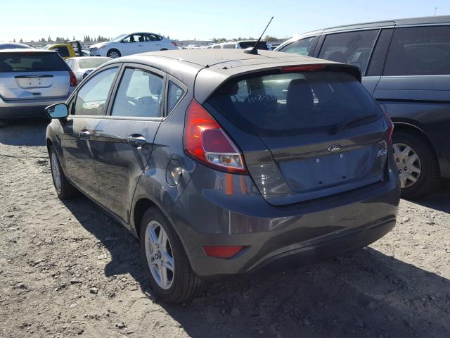 3FADP4EJ9HM126541 - 2017 FORD FIESTA SE GRAY photo 3