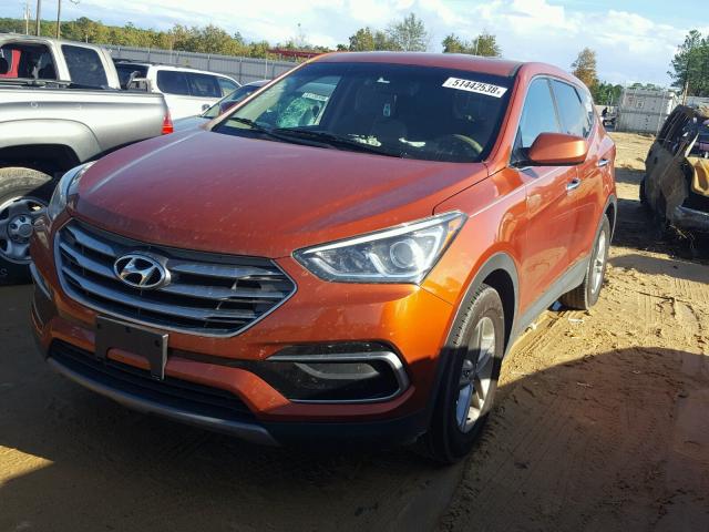 5XYZT3LB0HG455563 - 2017 HYUNDAI SANTA FE S ORANGE photo 2