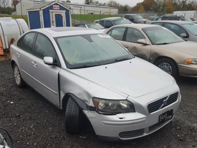 YV1MS382252109049 - 2005 VOLVO S40 2.4I SILVER photo 1