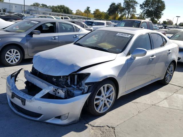 JTHBK262672039857 - 2007 LEXUS IS 250 SILVER photo 2