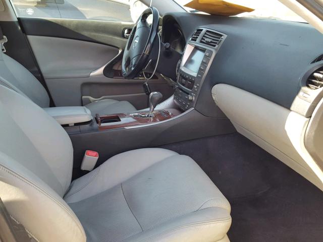 JTHBK262672039857 - 2007 LEXUS IS 250 SILVER photo 5