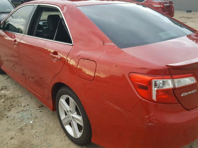 4T1BF1FK3CU533409 - 2012 TOYOTA CAMRY BASE RED photo 9