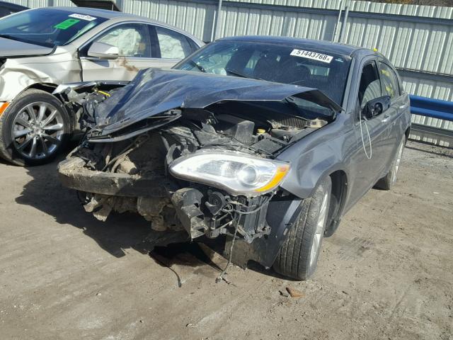 1C3CCBCG1DN738556 - 2013 CHRYSLER 200 LIMITE GRAY photo 2