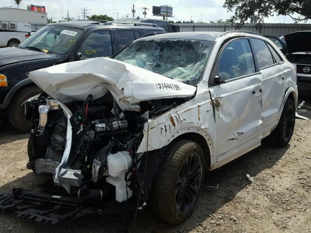 WA1BCCFS2JR026696 - 2018 AUDI Q3 PREMIUM WHITE photo 2