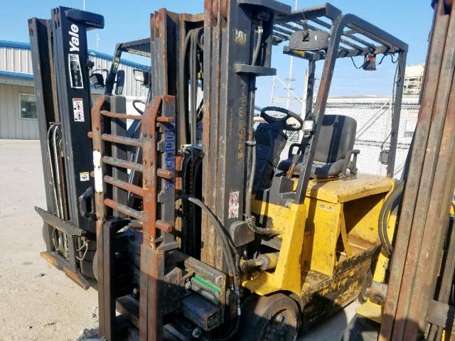 A2EC361301 - 1998 CATE FORKLIFT YELLOW photo 2