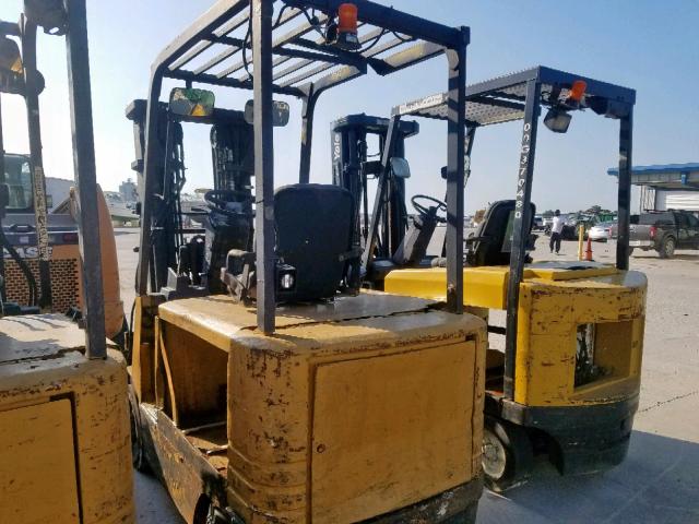 A2EC361301 - 1998 CATE FORKLIFT YELLOW photo 3