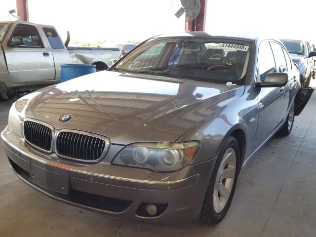 WBAHL83556DT06299 - 2006 BMW 750 I GRAY photo 2